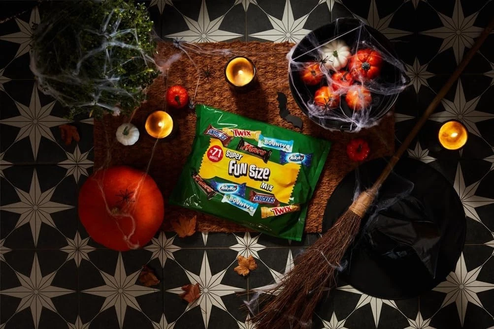 Mixed Bulk Chocolate Bag 1.4kg, 71 Fun Size Chocolate Bars,Mars,TwixMilky Way - Image 4